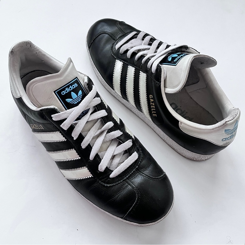 Men’s Vintage Y2K Gazalle 2006 Black Leather Soccer Sneakers Size 8.5